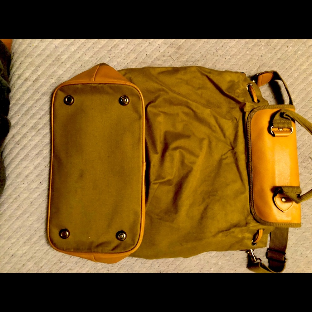 Vintage polo day bag.